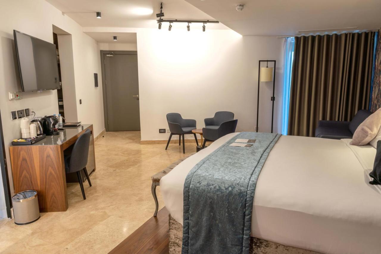 The Village Boutique And Hotel 4*